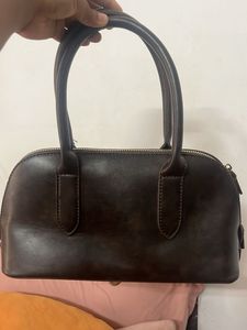 savana Chic Brown Handbag with Hello Kitty Charm