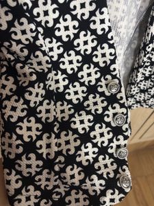Black &amp; White Front Open Jacket Shrug