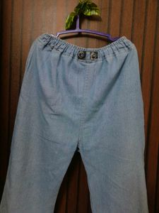 Flared Denim Pants pack of 2 💯
