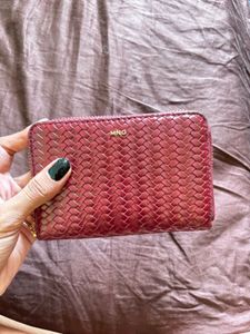 Chic Woven Red Wallet