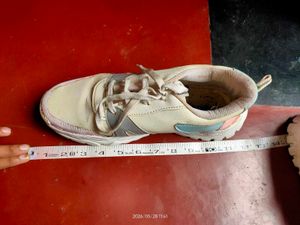 Stylish Women's Colorblock Sneakers