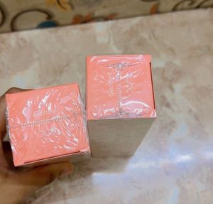 Nua Foaming Intimate Wash