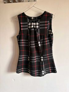 Classic Plaid Sleeveless Top