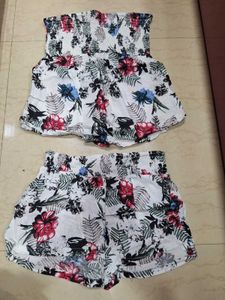 Floral Print Strapless Top &amp; Shorts Set