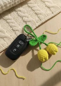 Crocheted Tulip charm keychain 🌷