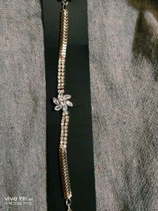 Delicate, dreamy, and made to sparkle butterfly se