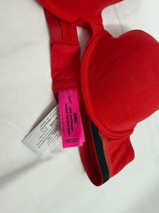 LA SENZA Red Padded Bra with Gold Trim
