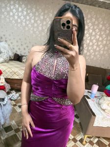 Stunning Purple Embellished Gown❤️🎀