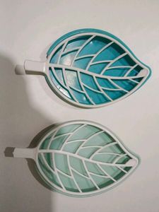 stylish leaf-shaped soap case