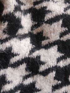 H&amp;M Houndstooth Knit Sweater ♥️