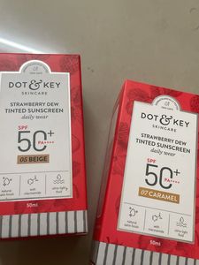 Dot &amp; Key Strawberry Dew Tinted Sunscreen
