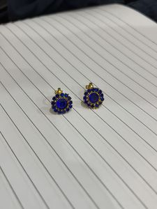 Set of 2 Clip on Earrings