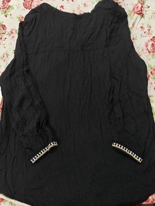 Embroidered Black Top &amp; Floral to