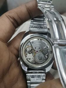 classic hmt mechanical watch