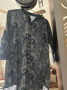 Elegant Paisley Print Kurta