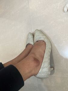 Sparkly Silver Pointed Toe Flats