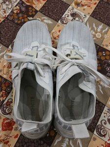 Puma White Sneakers