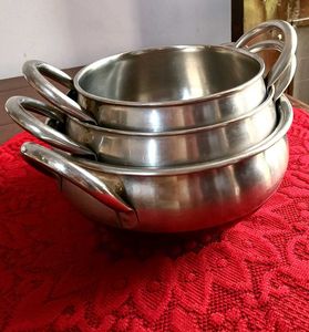 Set of 3 Stainless Steel Pots with lids