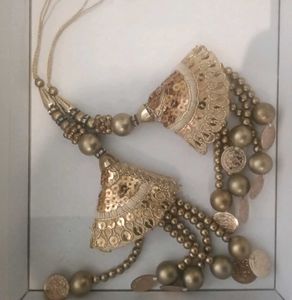 Golden Tassel Accessory