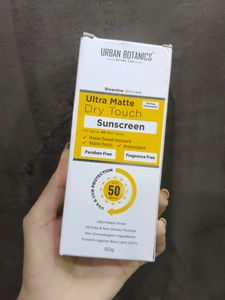 Urban Botanics Ultra Matte Dry Touch Sunscreen