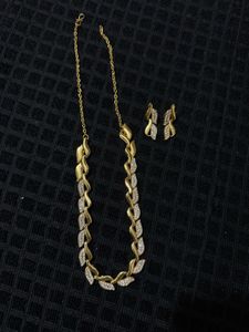 Gold Leaf Necklace & Earring Set