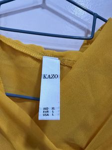 Stylish Yellow Sleeveless Top
