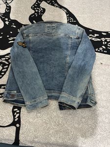 Stylish Denim Jacket with Patches