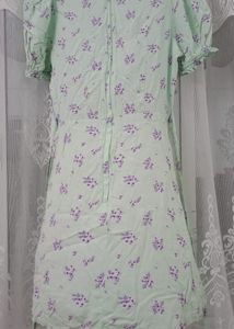 H&amp;m Light Green Floral Midi Dress