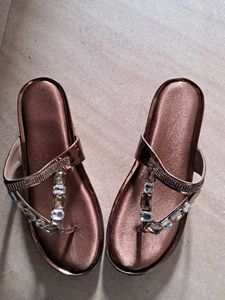 Sparkling Embellished platform heel Sandals