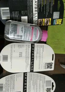 MAYBELLINE NEW YORK Call Me Colossal Bold Eye Kit