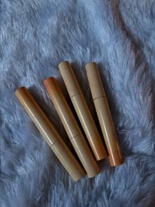 4 glossy Matte lipstick
