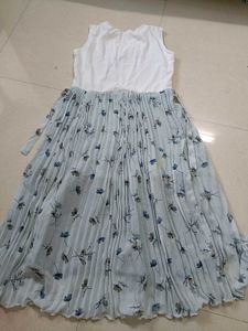 Chic Floral Print Sleeveless Dress
