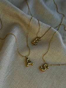 Gold 'S' initial Pendant 💛