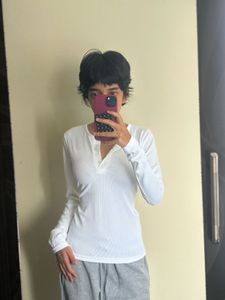 White Long sleeve Henley and zebra print sc