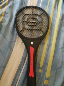 Mosquito Racket, Badminton