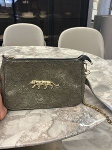 Sabyasachi Handbag, Sale💚