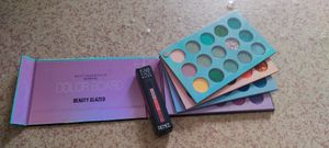 Eyeshadow pallette