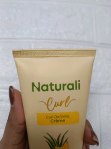 Naturali Curl Defining Creme