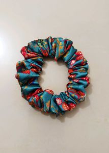 Chic Satin Scrunchie Set - Buy One Get On