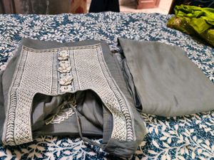 Elegant Grey Kurta Set