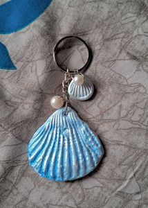 Handmade Blue Shell Keychain with Pearl.
