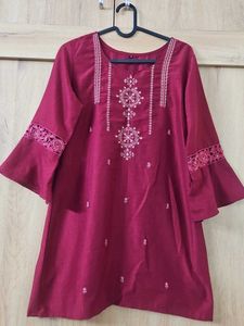 Elegant Embroidered Kurta