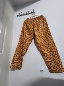 Stylish Zigzag Print Palazzos