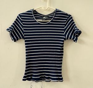 Navy Blue & White Striped Ribbed T-Shirt 🤍💙