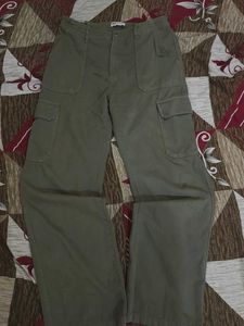 ZARA Green Cargo Pants