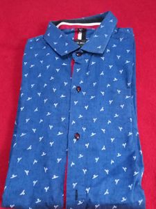 Men's Blue Printed Casual Shirt with bird print
