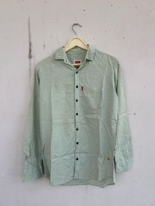 Classic Levi's Men's Light Green Shirt