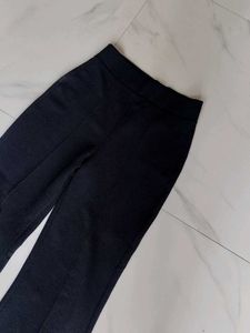 women black flared pents