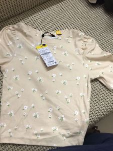Cream Zudio T-shirt With Tag
