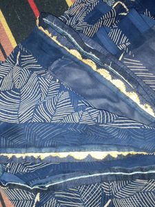 Elegant Navy Blue Leaf Print Saree with petticoat